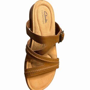 Clarks BRYNN AVE Women's Sandals Size 10 Tan Leather Shoes Flat Buckle Comfort